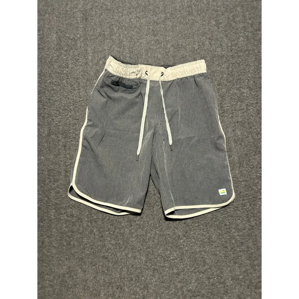 Vuori v cycled board shorts small gray mens drawstrings